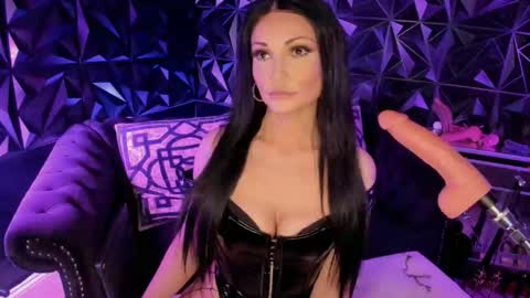 NatashaxoBangs online show from October 23, 12:00 pm