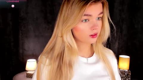 Maddie online show from February 9, 3:23 pm