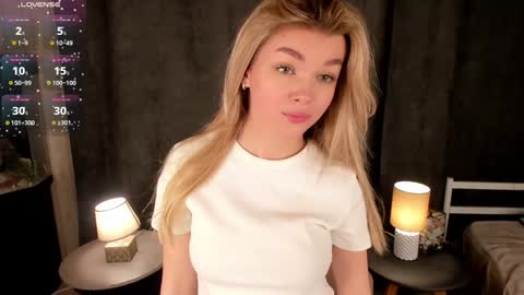 Maddie online show from January 10, 2:13 pm