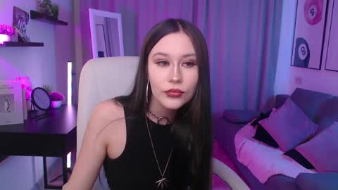 Katie online show from June 1, 8:05 am