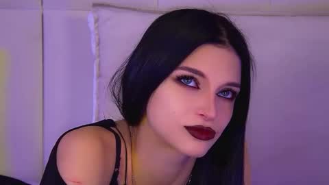 Beverly online show from February 14, 7:10 am