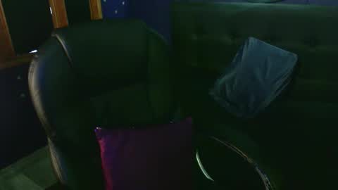 beyota online show from November 22, 3:37 pm