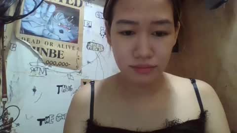 bheatrixx online show from May 10, 5:48 pm