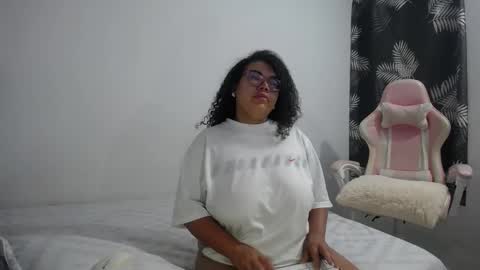 Bianca Tuesday to Sunday from 2am to 6am UTC-5 online show from January 14, 9:25 am