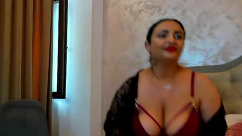 Bianca Vale online show from June 27, 12:22 pm