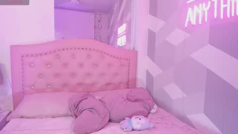 Bianca online show from February 11, 7:59 pm