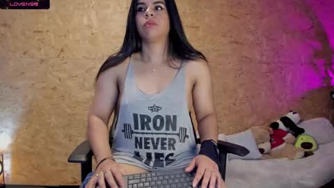 Biancastrong.. IGThebiancastrong online show from February 26, 2:30 am