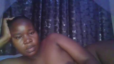 Snapshot of big_diva chatting on October 24, 3:02 am big_diva online show from October 24, 3:02 am
