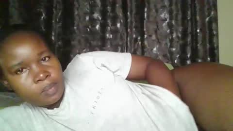 big_diva online show from May 15, 3:43 am