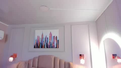   online show from February 18, 10:16 am