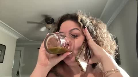 BIG BREAST SABRINA online show from October 6, 3:50 pm