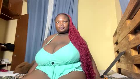 Snapshot of bigchocotities chatting on February 26, 1:36 am bigchocotities online show from February 26, 1:36 am