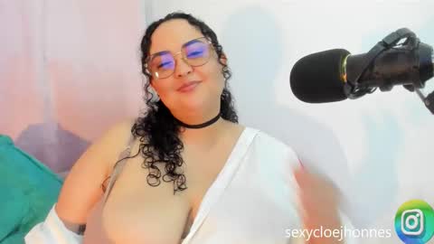 Snapshot of bigcloe chatting on September 12, 6:03 am Cloe   online show from September 12, 6:03 am