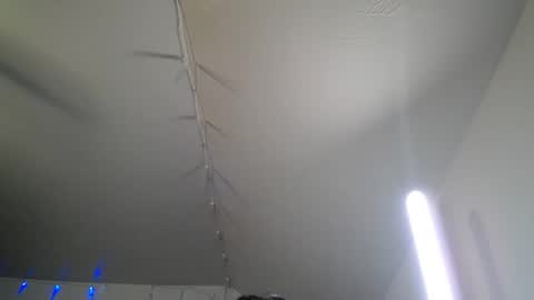 Mahogany online show from January 8, 3:32 am