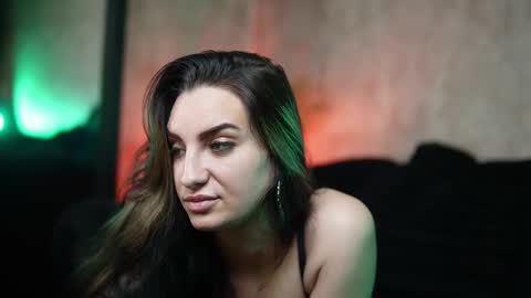  Biki  online show from November 26, 12:33 am