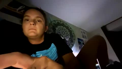 bipolarmilf420 online show from May 13, 3:23 am