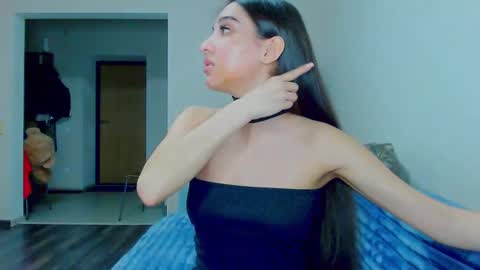 Adele online show from December 20, 12:38 pm