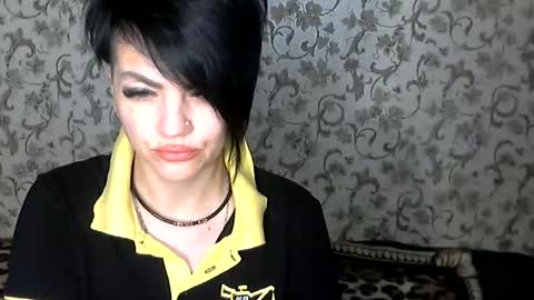 black_hot_01 online show from November 16, 4:25 am