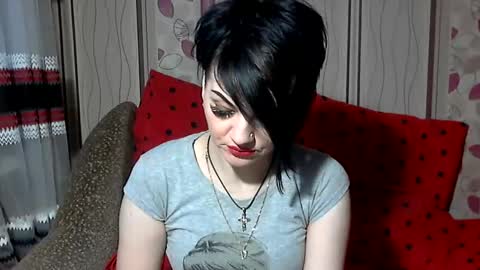 black_hot_01 online show from February 18, 5:20 am