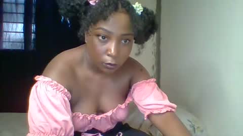 Dee online show from June 26, 9:32 am