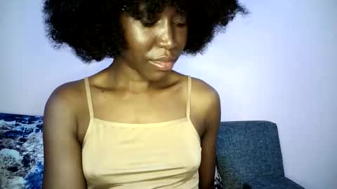 blackfairy01 online show from April 6, 9:10 am