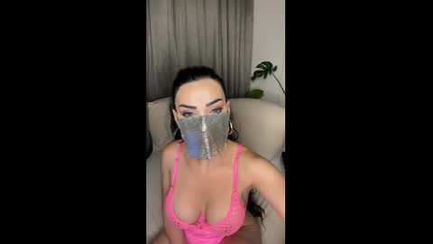 Blackmambaa 1 online show from May 21, 7:23 pm