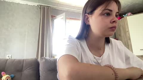 Angel online show from June 28, 6:09 am
