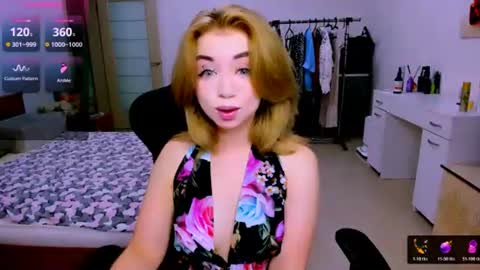 Nicole online show from July 6, 4:29 am