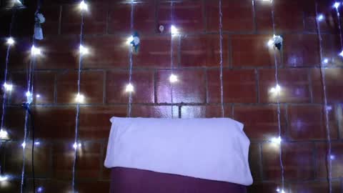 Sam online show from April 6, 2:11 am