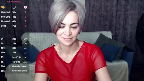 Lola online show from December 11, 8:39 pm