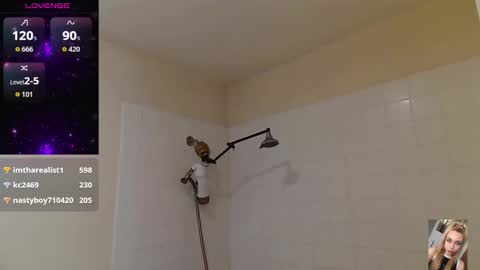 Bubbles online show from October 23, 11:11 pm