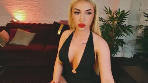 Kiki online show from April 16, 8:19 pm