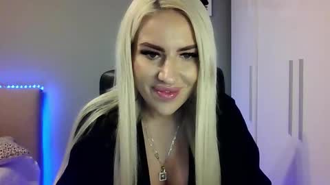 BlondLeyla online show from October 29, 2:09 pm