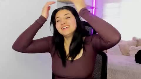 bloom_flower1 online show from December 4, 3:03 pm