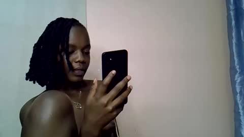 blue_savagee online show from November 17, 7:36 pm