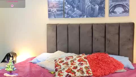 blue_sixx online show from January 8, 1:59 pm