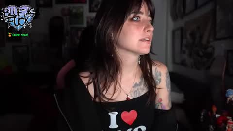 Blue online show from October 8, 1:43 am