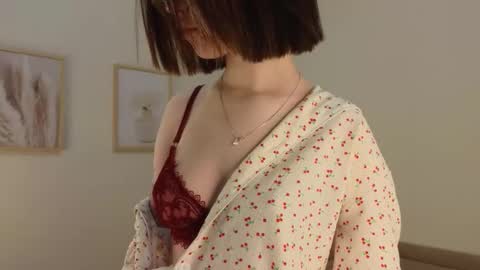 Bondicca online show from December 5, 1:23 pm