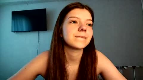 Helga online show from May 2, 3:37 pm