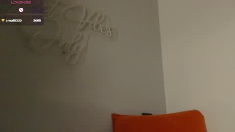 bonne_chance online show from December 13, 7:53 pm