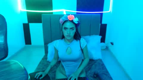 Bonnie online show from November 27, 3:26 pm