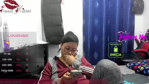 bonnie lam  hello welcome to my room I hope you have fun and you can reach your maximum pleasure here with me online show from February 14, 12:19 am