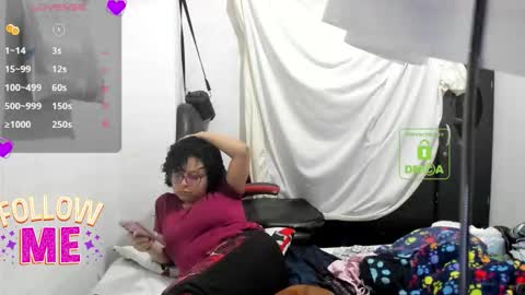 bonnie lam  hello welcome to my room I hope you have fun and you can reach your maximum pleasure here with me online show from December 17, 5:22 am