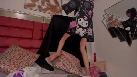   online show from October 18, 12:14 am