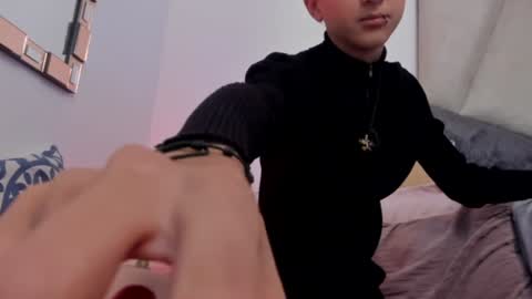   online show from January 22, 11:45 am