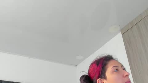   online show from February 22, 11:46 am