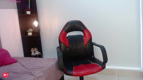 Bonnie online show from March 1, 7:48 pm