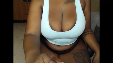 booby_candy online show from March 5, 2:51 am