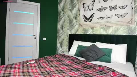 Milena online show from November 24, 3:19 am