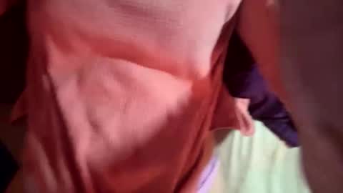 boredsoccermom8 online show from October 24, 12:39 am